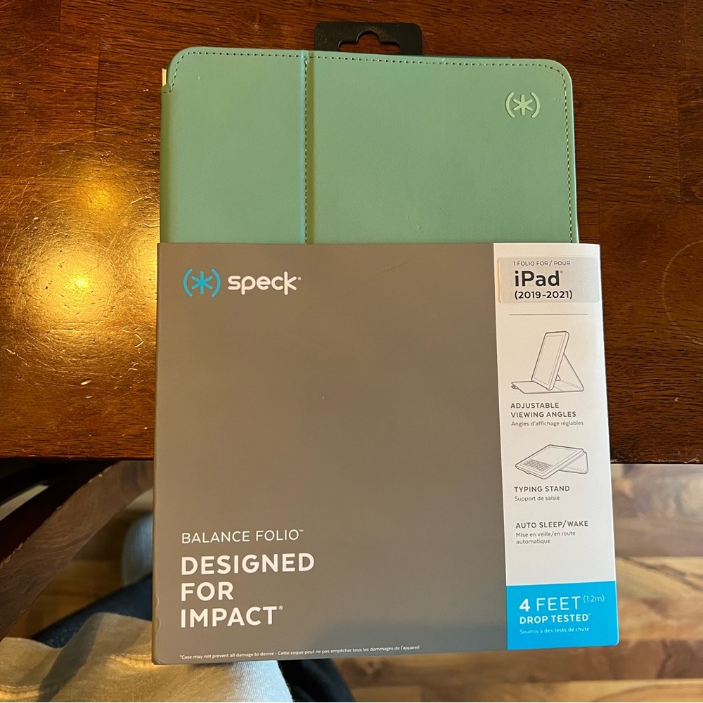 Speck iPad case